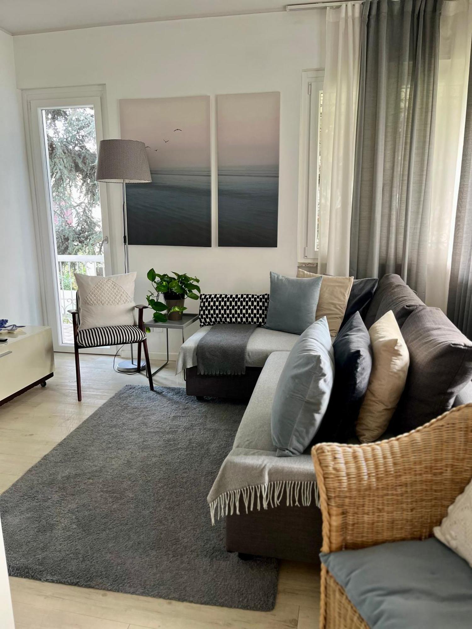 Your Familyapartment In Sirmione Exterior foto